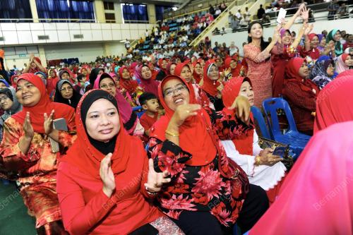 PK05_04102013_UMNO