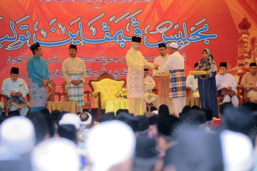 PK05_05022016_NAZRIN_SHAH