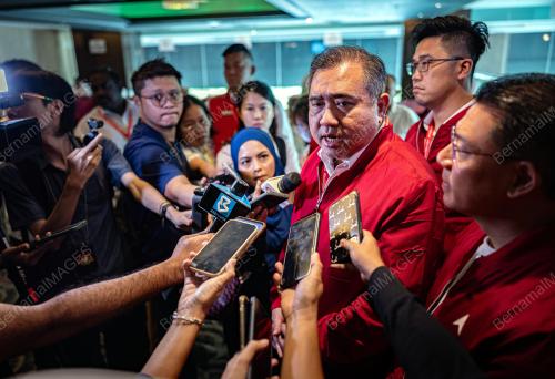ANTHONY LOKE