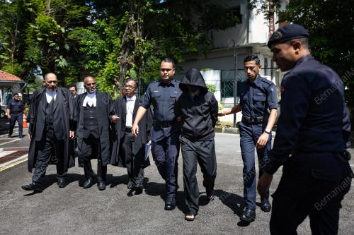 KES POLIS LANGGAR PELAJAR