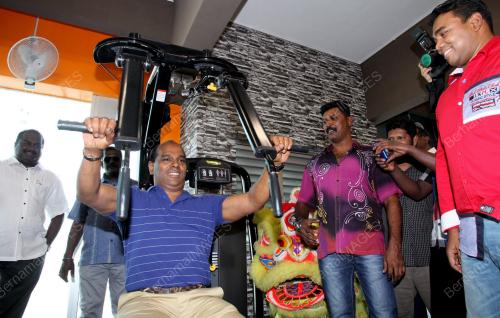 DATUK M SARAVANAN