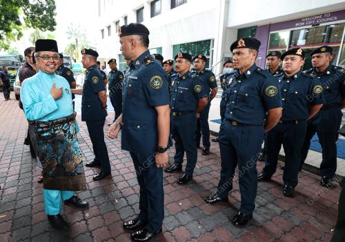 DATUK RUMAIZI BAHARIN