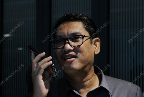 DATUK SERI AHMAD FAIZAL AZUMU