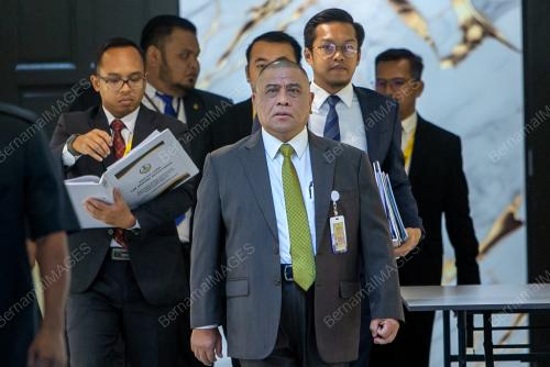 DATUK SERI SAARANI MOHAMAD