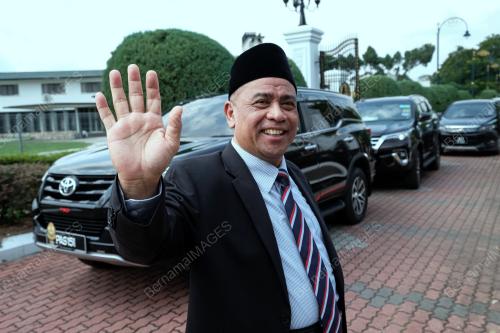 DATUK SAARANI MOHAMAD