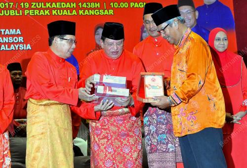 PK05_12082017_UMNO