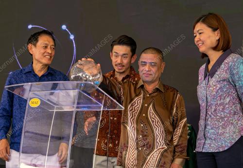 DATUK SERI SAARANI MOHAMAD