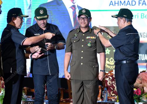 TAN SRI MUHYIDDIN YASSIN
