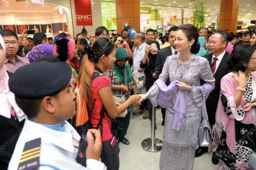 PK05_15112014_TUANKU_ZARA