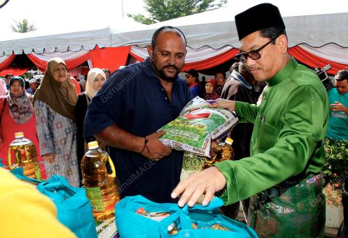DATUK SERI AHMAD FAIZAL AZUMU
