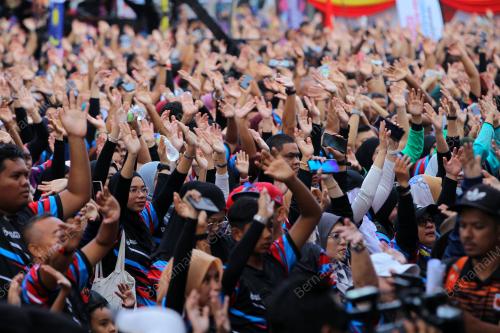 PROGRAM 6,600 LANGKAH PERPADUAN