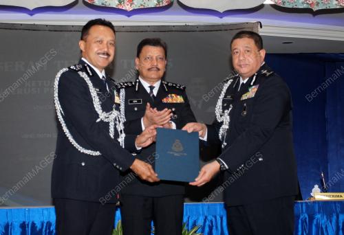 DATUK SERI AZMI ABU KASSIM