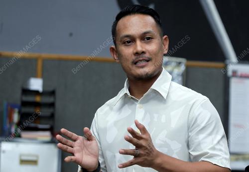 MOHD FAIRUZ SELAMAT