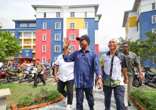DATUK SERI DR ZAMBRY ABDUL KADIR 