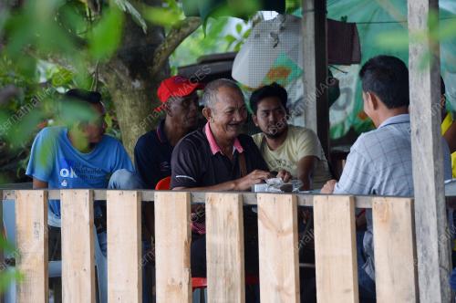PK05_17042017_NELAYAN_DARAT