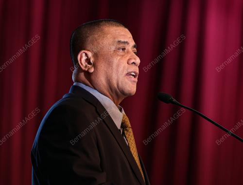 DATUK SERI SAARANI MOHAMAD