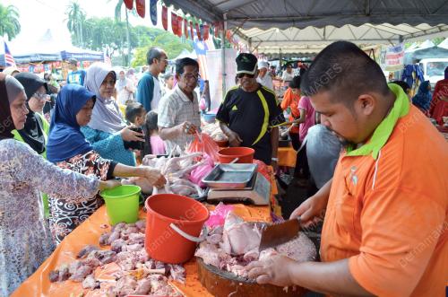 PK05_18082012_PASAR_TANI