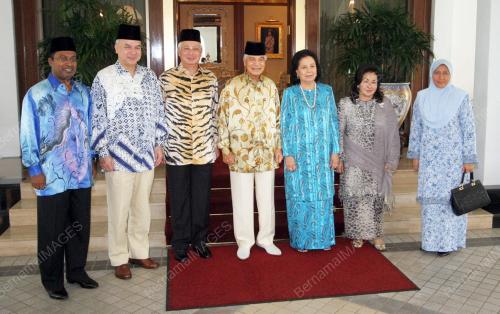 MOHD NAJIB TUN RAZAK
