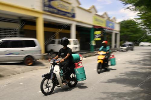 TINJAUAN GAS LPG