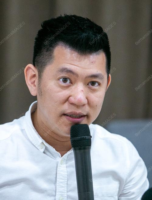 TAN KAR HING