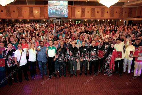 DATUK DR MUHAMMAD RADZI ABU HASSAN