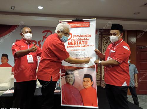 HAMZAH ZAINUDIN