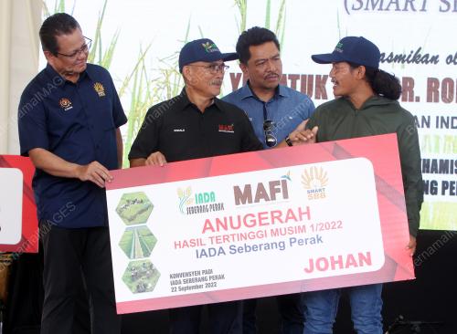DATUK SERI DR RONALD KIANDEE