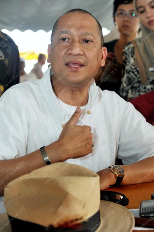 PK05_23022013_NAZRI_AZIZ