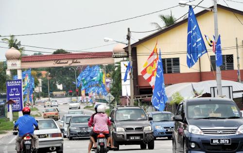 PK05_23032013_BENDERA