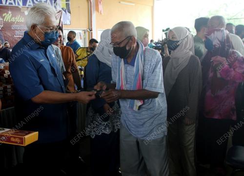 DATUK SERI HAMZAH ZAINUDIN