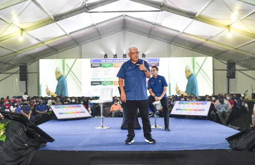 DATUK SERI HAMZAH ZAINUDIN