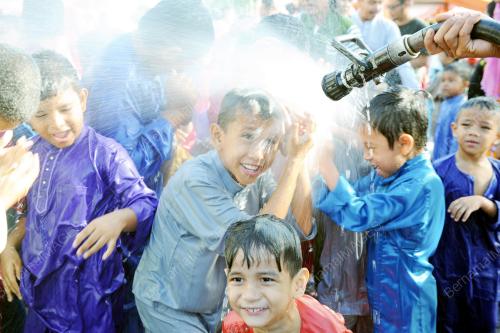 PK05_23112013_KHATAN
