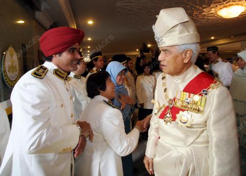SULTAN AZLAN SHAH