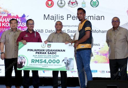 DATUK SERI SAARANI MOHAMAD