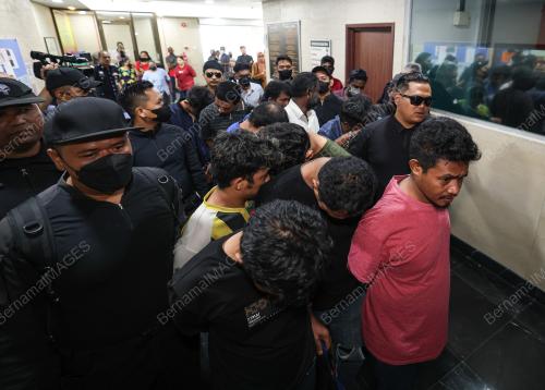 KES PENYELUDUPAN MIGRAN