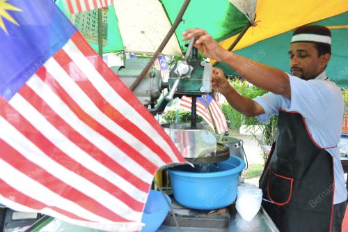 PK05_26072012_BENDERA