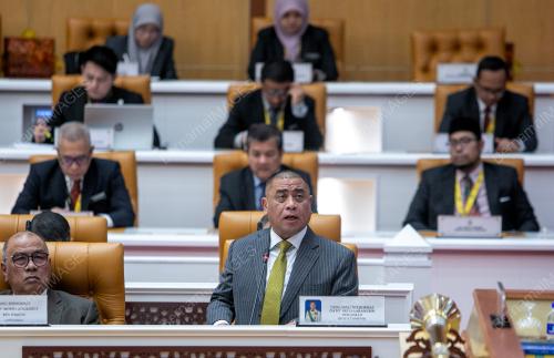 DATUK SERI SAARANI MOHAMAD