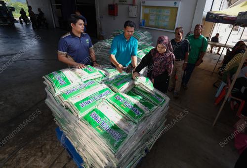 JUALAN BERAS PUTIH TEMPATAN