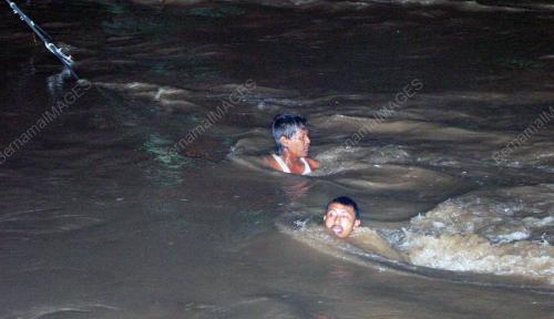 JAMBATAN RUNTUH