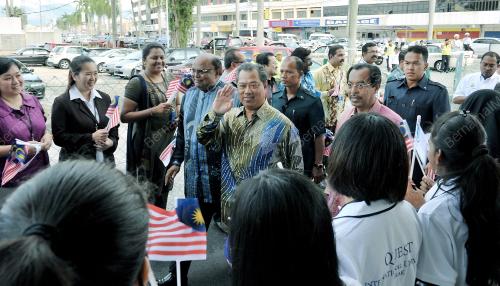 TAN SRI MUHYIDDIN YASSIN