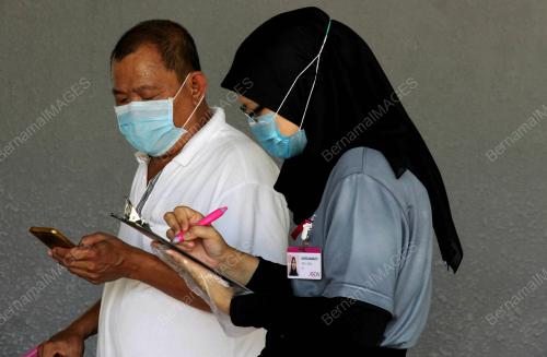 PEMBANTU PEMBELI PERIBADI