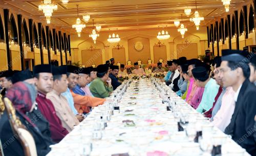 PK05_28072012_BERBUKA_PUASA