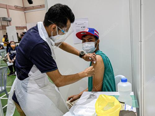 PUSAT PEMBERIAN VAKSIN INDUSTRI