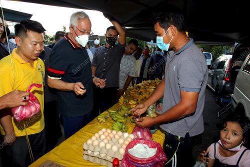 DATUK SERI NAJIB TUN RAZAK