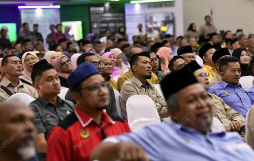 LAPORAN KEMAJUAN TAHUN KETIGA PERAK SEJAHTERA 2030