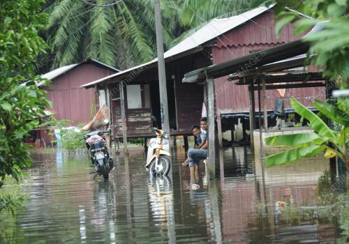 PK05_30112014_BANJIR