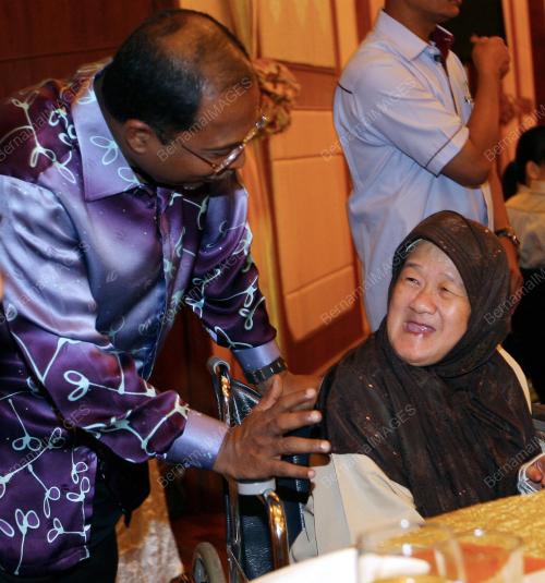ZAMBRY ABDUL KADIR