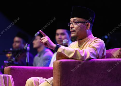 PROGRAM PERAK BERSELAWAT