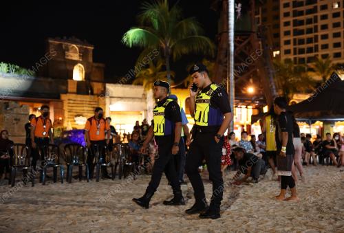TINJAUAN SAMBUTAN AMBANG TAHUN BARU