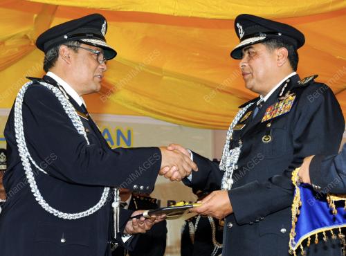 PK06_01072013_POLIS